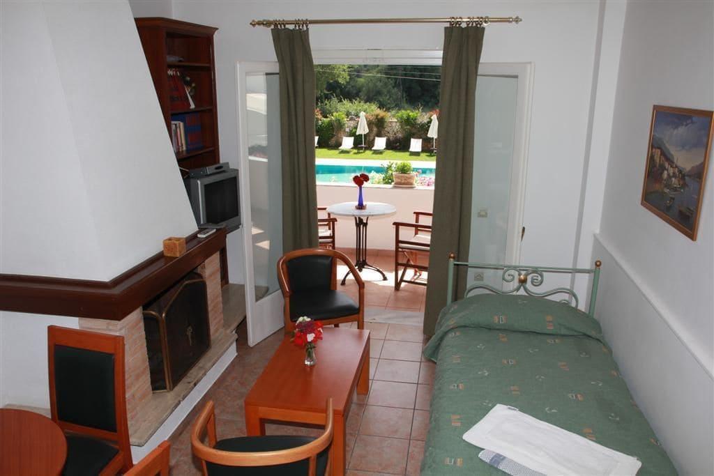 Paradise Inn Liapades Corfu Luaran gambar